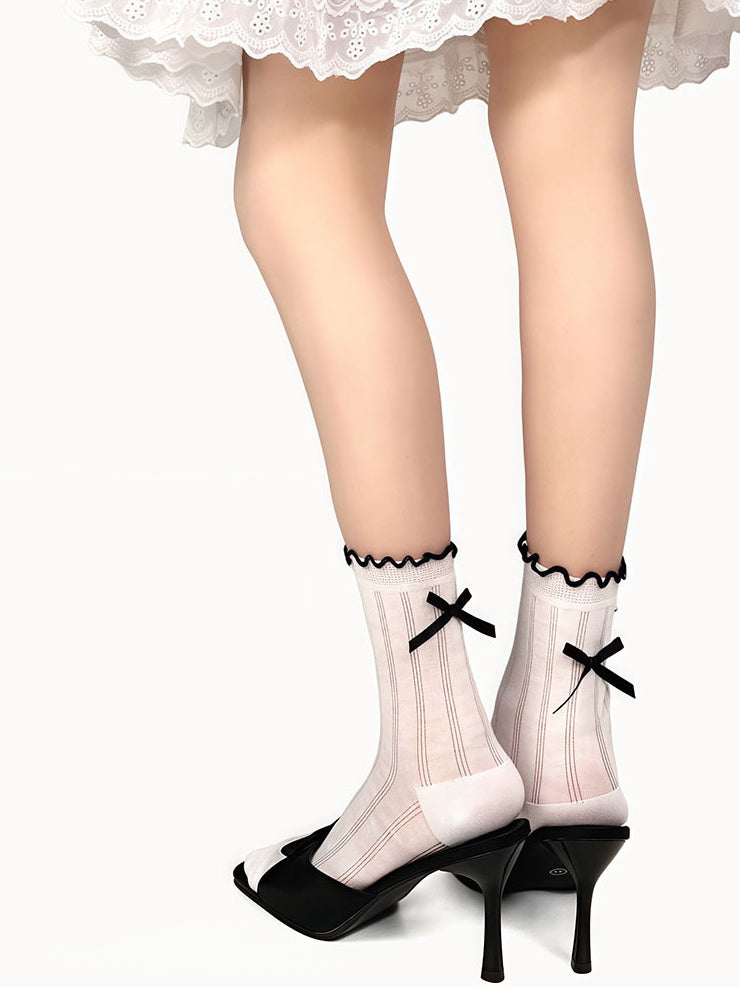 with Vertical Bowknots Pattern Black/White/Gray Socks Cuff Ruffled Striped