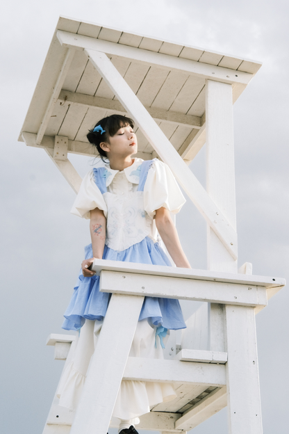 Prinzessinnenkleid mit Ballonärmeln und Schleife