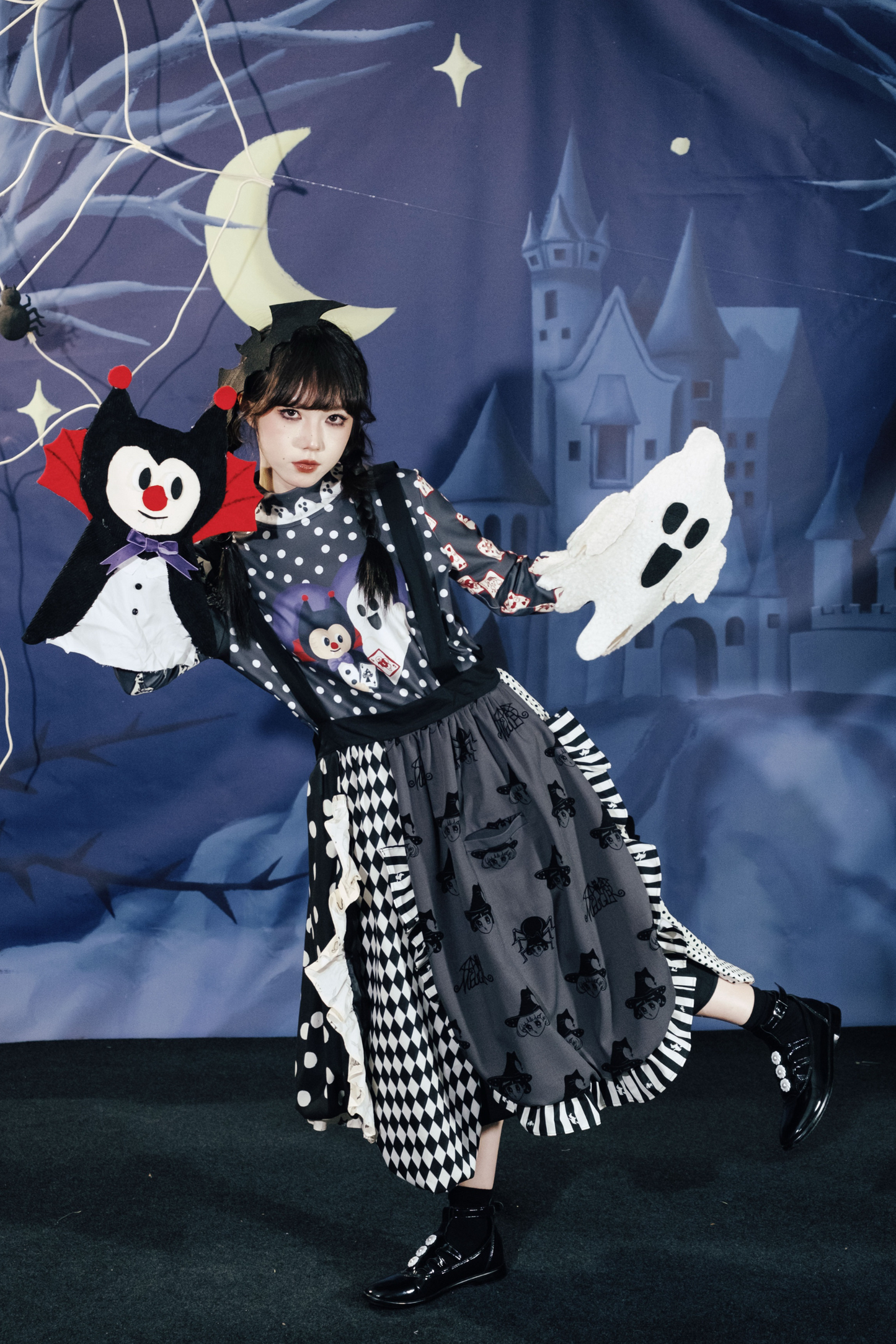 ミュグレー トップス デイ ゴースト ハッピー