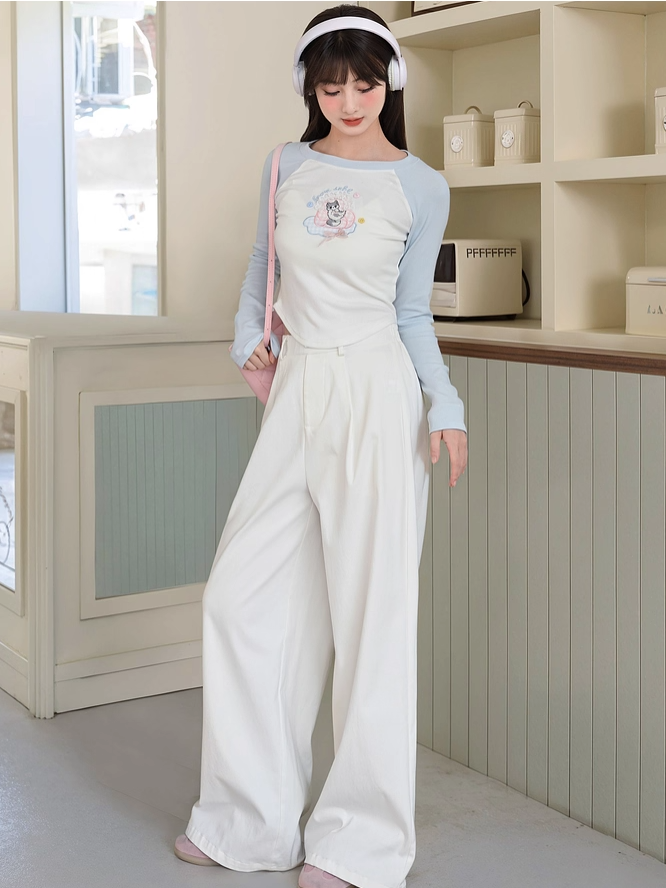 漫画のキティ刺繍、青と白のカラーブロックデザイントップス