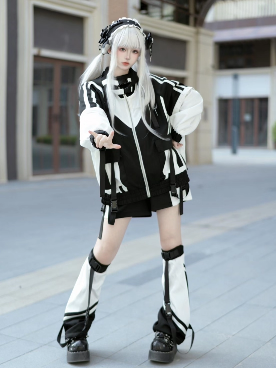 Style and Landmine Shorts Weiß Schwarz Design Techwear Colorblock