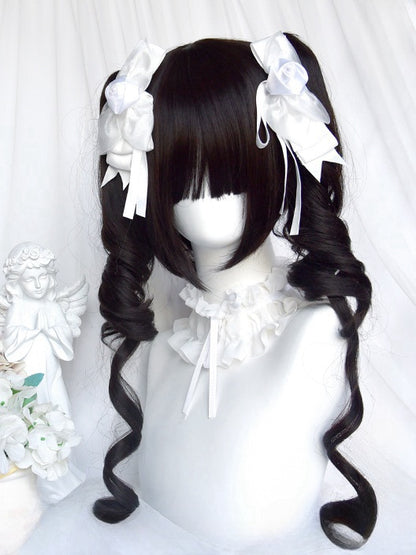 Schwarze Perücke im kurzen Bob-Schnitt mit vollem Pony + doppelte Pferdeschwanz-Krallenklammern