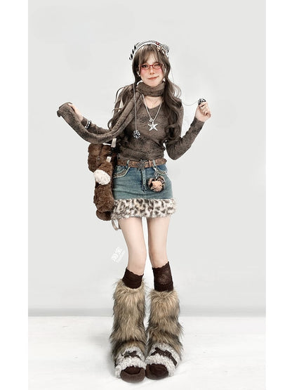 Coffee Leopard Pattern V-neck Top with Scarf