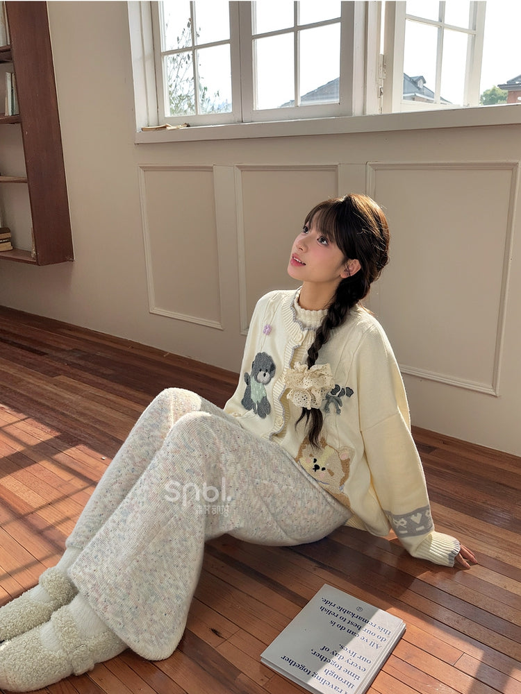 Bunte Strickhose mit hoher Taille und weitem Bein