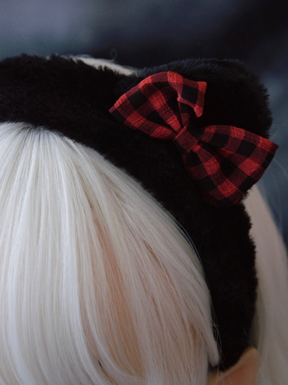 Charm Plaid Ear Red Heart Black Bowknot Details With And Pattern KC Cat