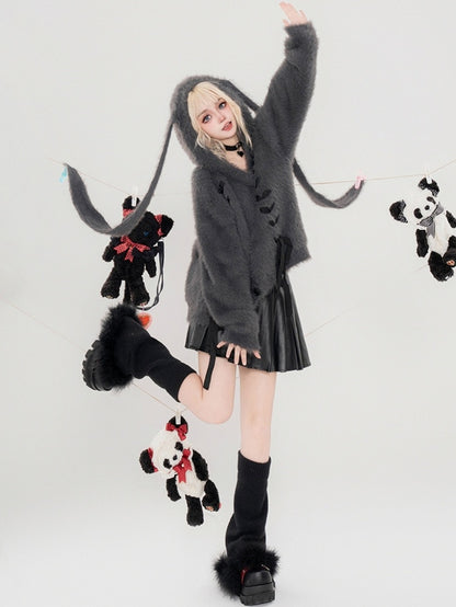 Dunkelgraue, flauschige Strickjacke mit Kapuze und Hasenohren