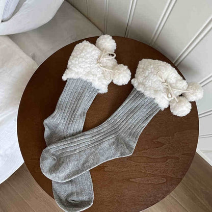 Lolita-Baumwollsocken mit Fleece-Bündchen und Pompons