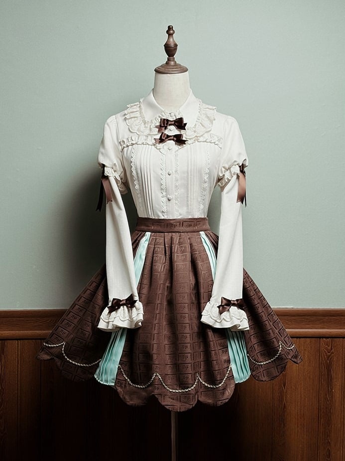 Chocolate with Scalloped Trim Green Pleating Mint Sweet Details Skirt Edge Lolita