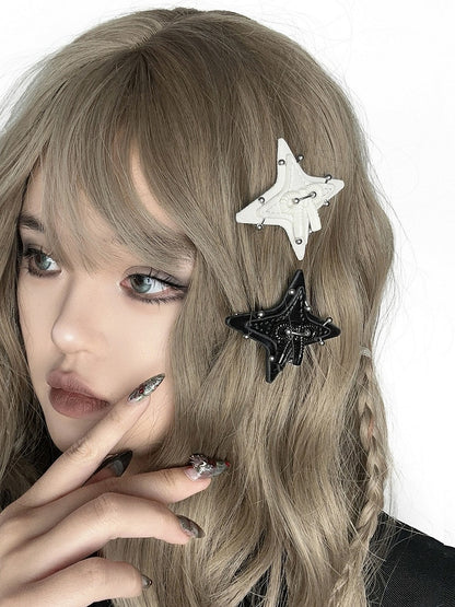 Schwarz/Weiße Punk-Haarspange in Sternform