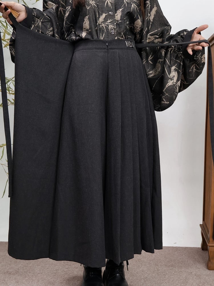 Self-Tie Chinese with Details Pleated Straps - Black Wide-leg Zip Closure Skort Style