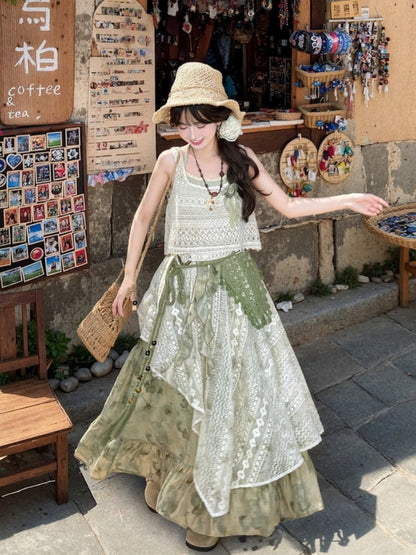 Grünes Neckholder-Camisole