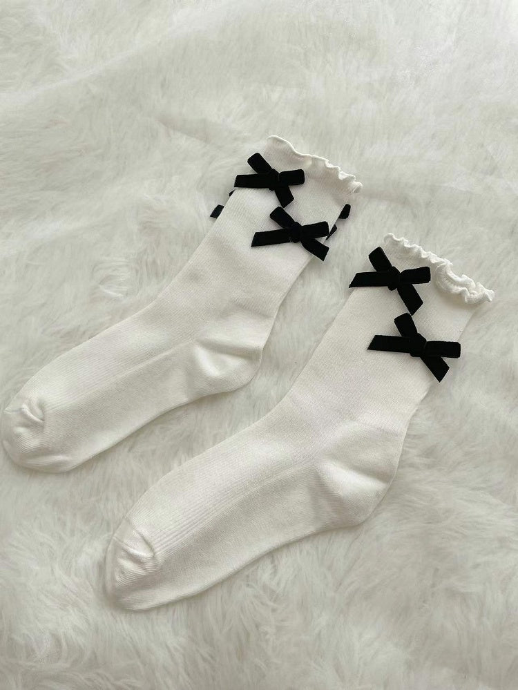 ベルベットリボン付きホワイト/ブラックロリータアンクルソックス