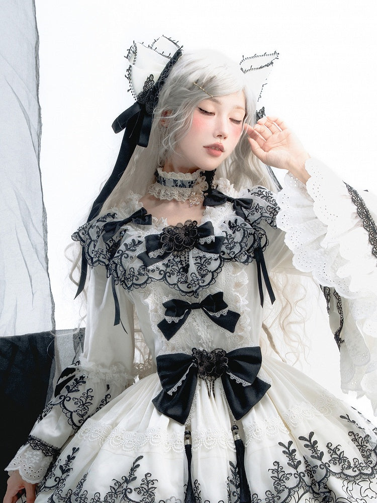 Butterfly White and Black Hairclip