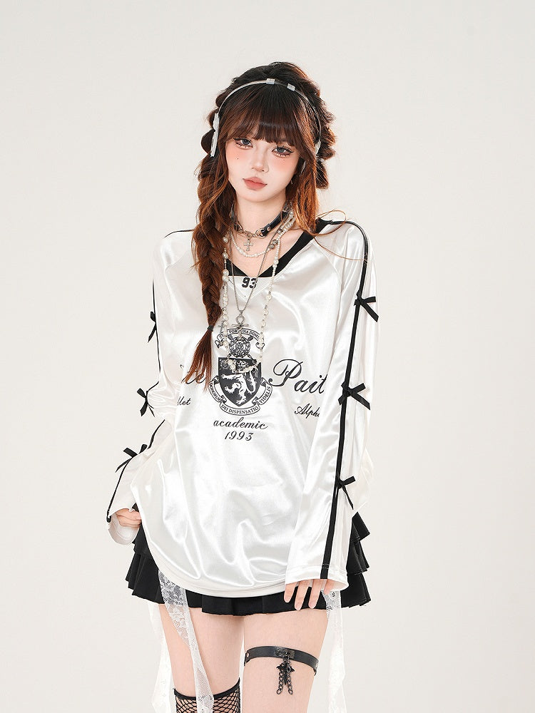 Vibe and Logo Sweatshirt Bow Black/White Accents Academia with Print