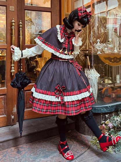 赤いチェック柄と黒いストライプ柄のドレス、取り外し可能な襟とネクタイ付きロリータジャンパースカート