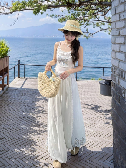 Version Cuffs Holiday Blue and White Colorblock Design Wide-Leg Pants Butterfly Embroidery Regular/Short