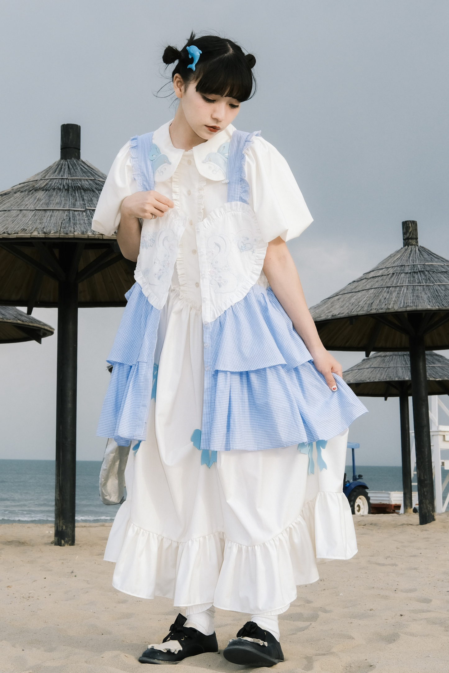 Prinzessinnenkleid mit Ballonärmeln und Schleife