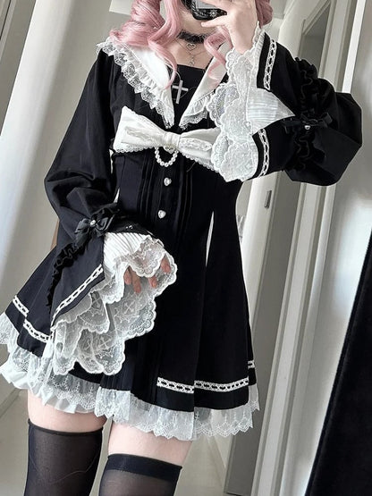 White - Shorts Gothic Black Landmine in Sailor Sleeve Lace-Threaded Bell Set Top Matching Style