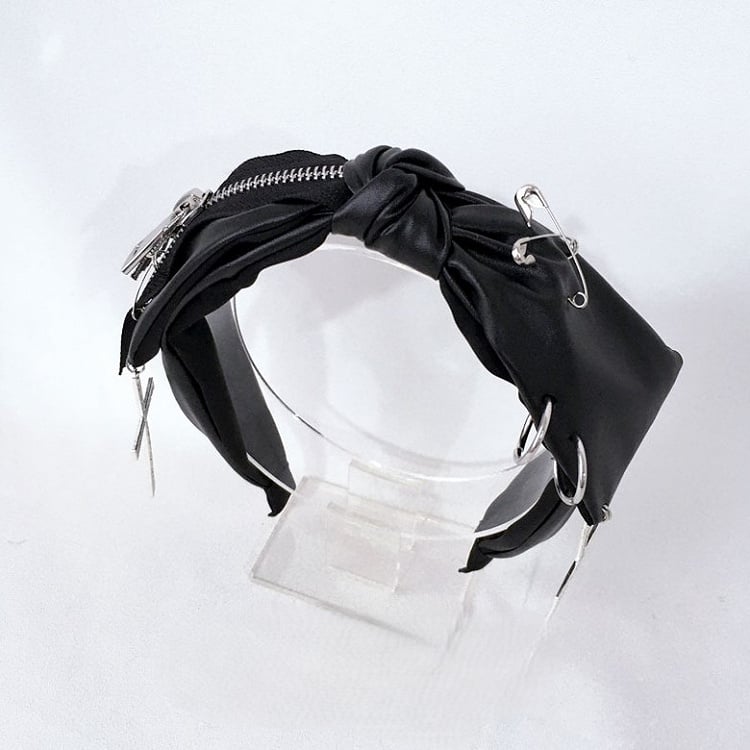 with Punk Pin PU Zipper Details KC Black Safty