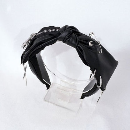 with Punk Pin PU Zipper Details KC Black Safty