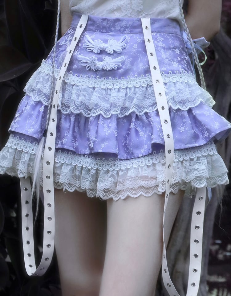 神の救済ティアードスカート