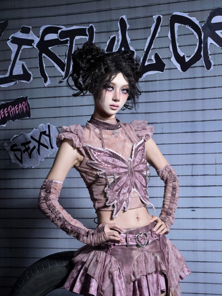 Pink Top Sleeves Punk Silver Y2K Puff with Distressed Tulle Graphics