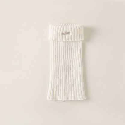 4色のカラーバリエーションのニットレッグウォーマー