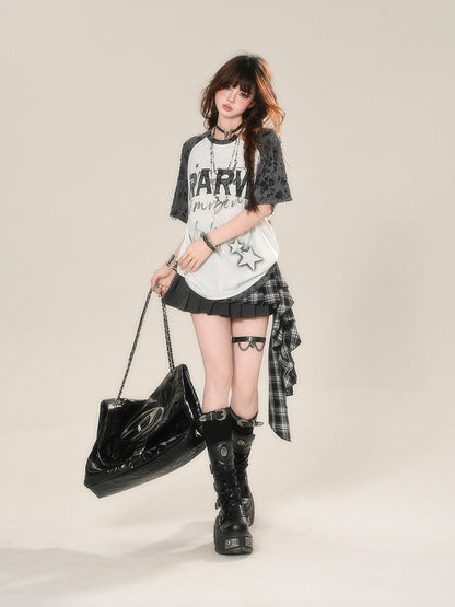 Design Distressed Holes and Black White Colorblock Embroidered T-Shirt