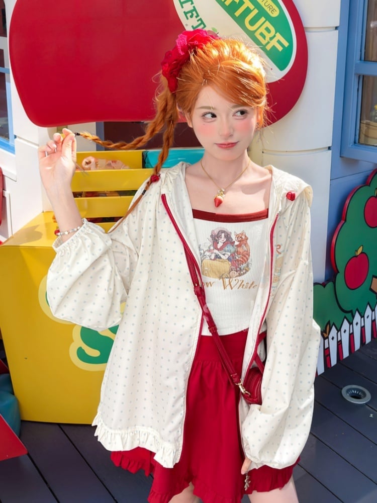 Snow White Vibes Contrast White Graphic Cami Top Red Trim Cropped