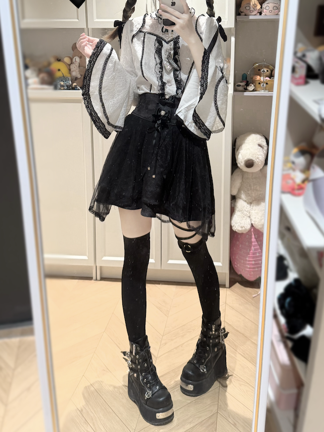 Kei Lace White Contrast Trim Blouse Black Neckline with Illusion Sleeve Jirai Bell