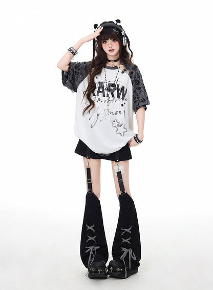 ホワイト ディストレスト ホールズ スターバックル グラフィック Tシャツ