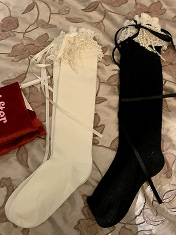 スイートなレーストリムの蝶結びソックス