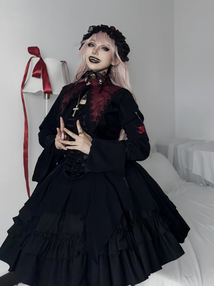Roter Gothic Lolita Spitzkragen mit Kreuzkettenverzierung
