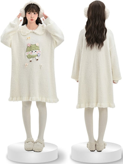 Süßes weißes Strickkleid mit Peter-Pan-Kragen und Lamm-Applikation