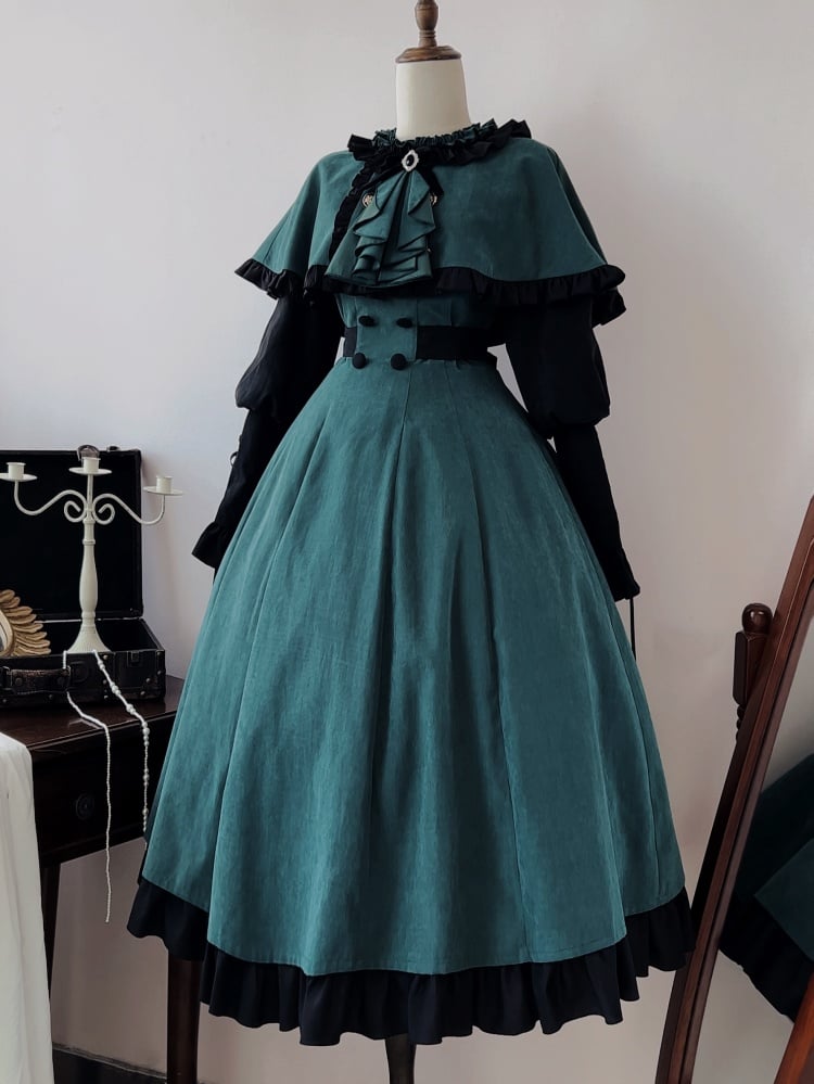 Robe Lolita Dark Academia verte et noire à manches gigot