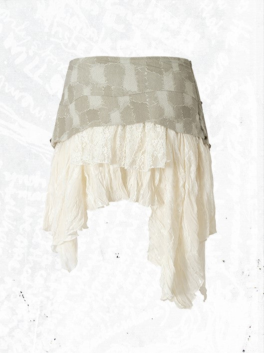 Asymmetrischer beiger Punkrock mit PU-Nietendetail