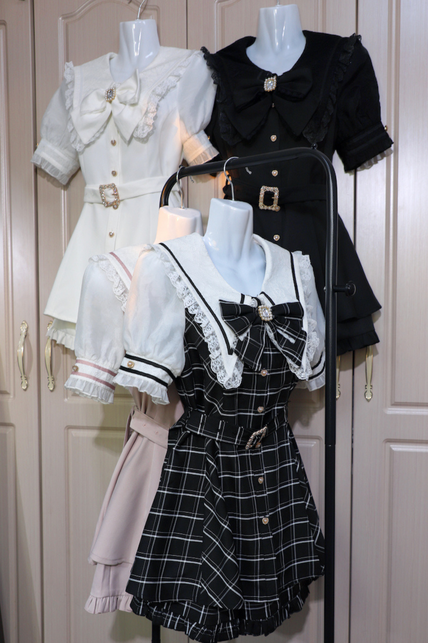 Reservations Sweet Shorts Top Ruffle Sailor + Dark