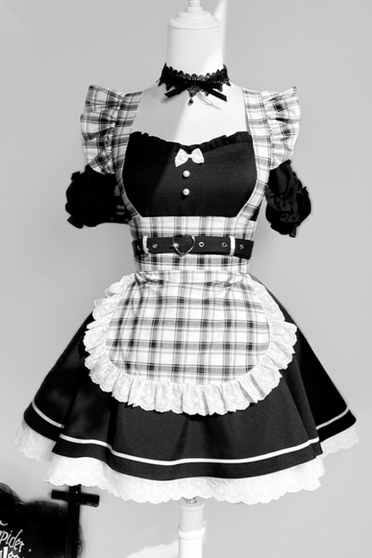 One-piece mine with apron check set maid