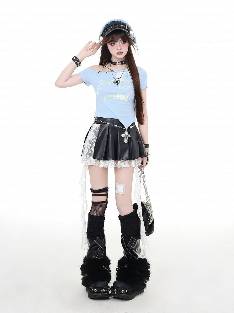 T-Shirt Glamorous Cropped Schwarz/Hellblau Asymmetrischer Ausschnitt und Saum