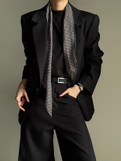 Black Collar with Notched Front Button Blazer - Ouji
