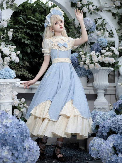 Lolita-Volantkleid und beige-blaue Baumwollrüschen am Saum, Längenbesatz, Stück eins