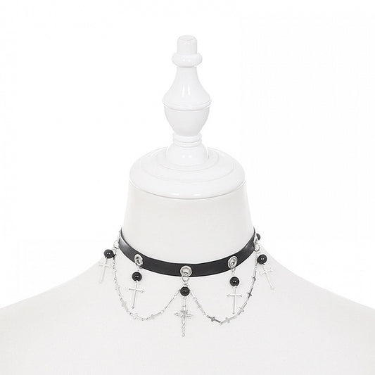 Pendants Edgy with Black Punk Chain Cross and accents Choker