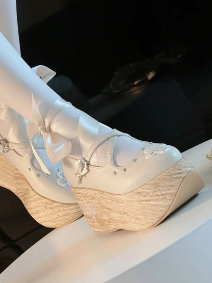 and Cross Gothic Lace-up Platform Shoes with Criss-cross Buckle Strap White Applique