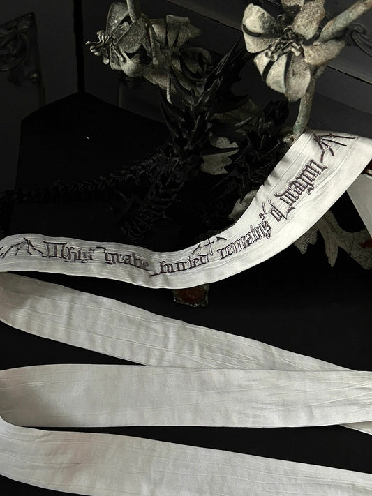 Weiß/Lila/Rosa Gothic Lolita Stickerei Taillengürtel