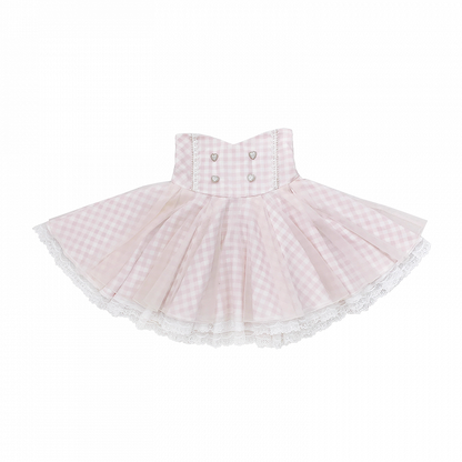 Weißer Spitzenrock mit Karomuster und hoher Taille und rosa Besatz