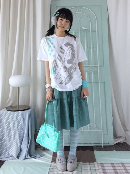 White Crew Neck Tee with Distressed Print - innomoood