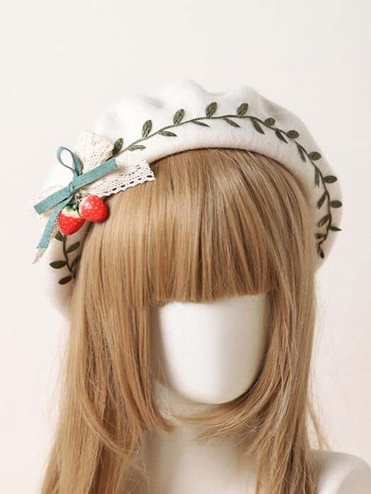 Sweet Beret Strawberry Decorated Woolen Lolita