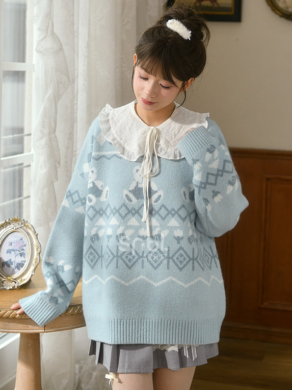 Blauer, kuscheliger Pullover mit Teddybär-Muster und Rundhalsausschnitt