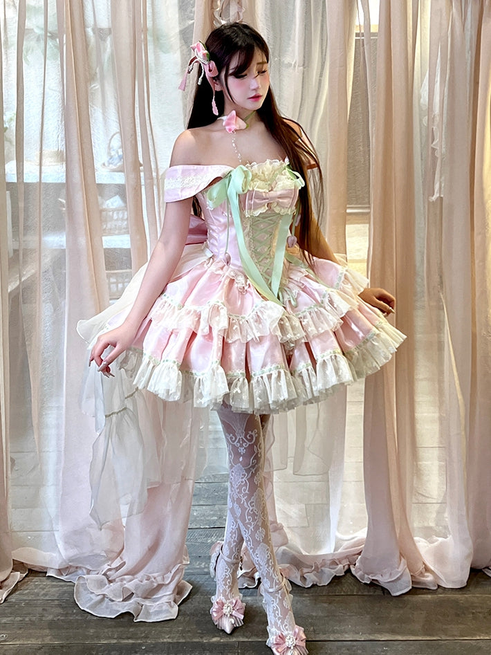 Fee und Korsett, grünes Kleid, rosa Thema Kei Tulip