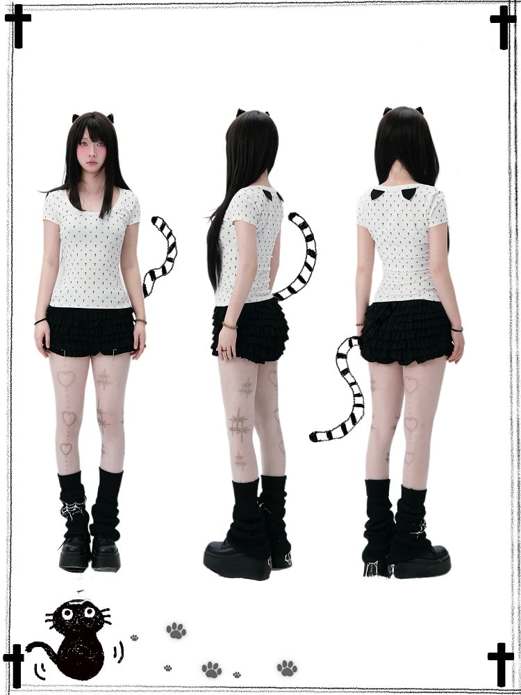 猫の足跡プリント、猫耳ゴシック、背中に白い十字架のディテールTシャツ、オールオーバーパステル